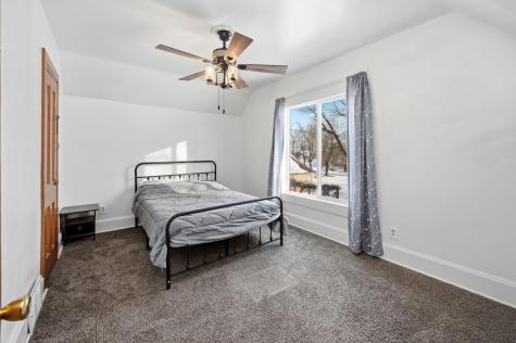 406 E Ciro Street Truman MN 56088
