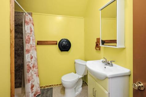 406 E Ciro Street Truman MN 56088