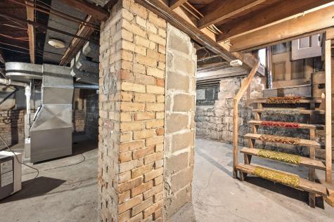 406 E Ciro Street Truman MN 56088