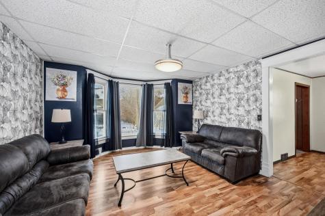 406 E Ciro Street Truman MN 56088