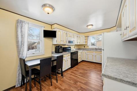 406 E Ciro Street Truman MN 56088