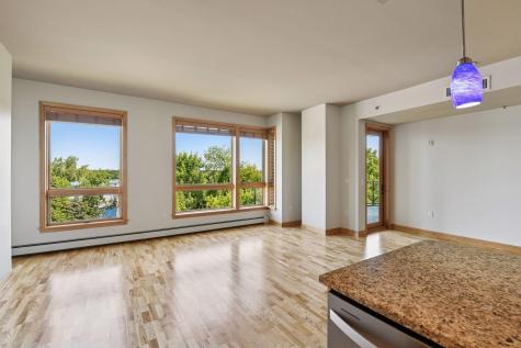4201 Sunset Drive Spring Park MN 55384