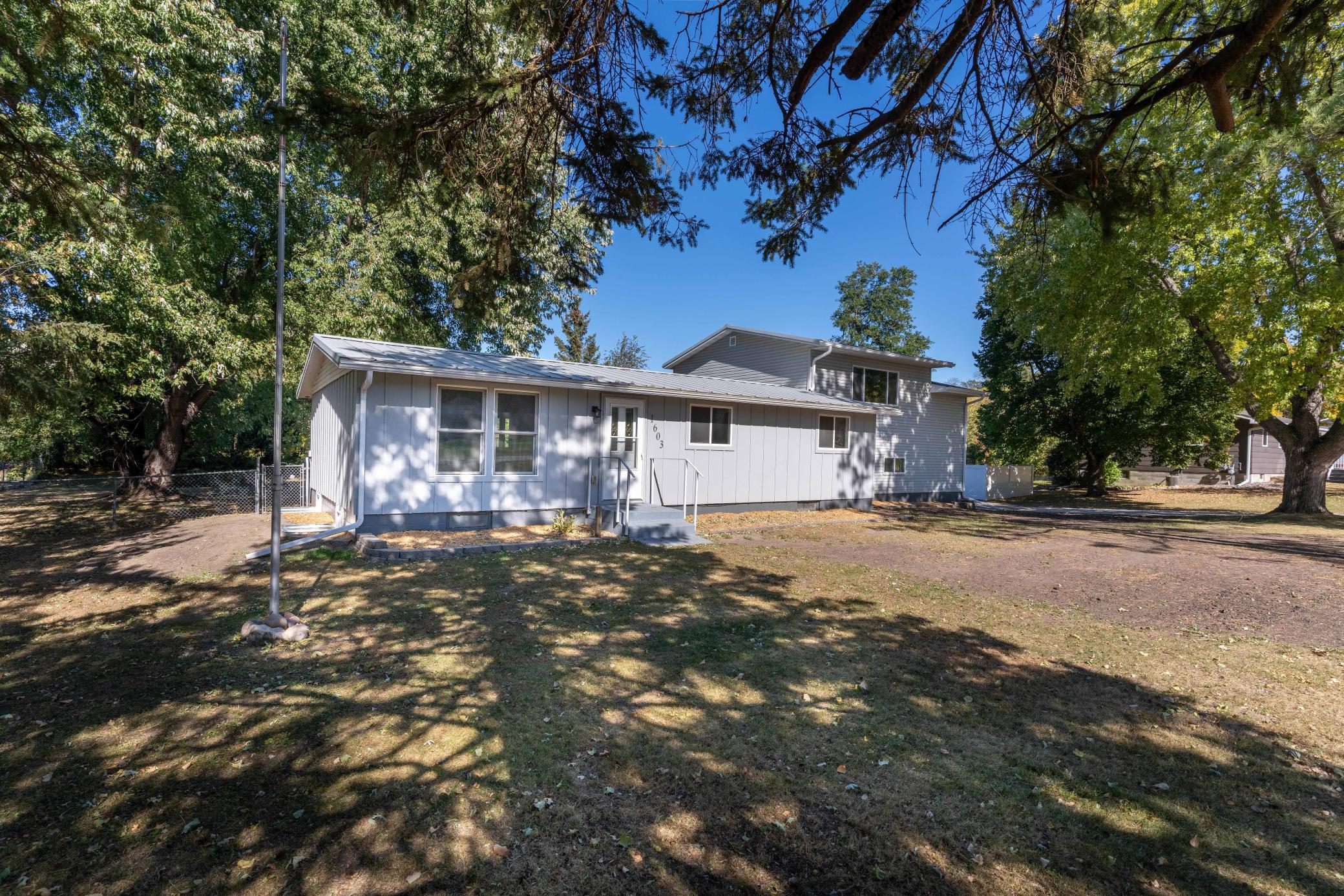 1603 Scenic Heights Road NE Alexandria MN 56308