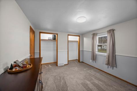 1045 Jorgenson Street SE Hutchinson MN 55350