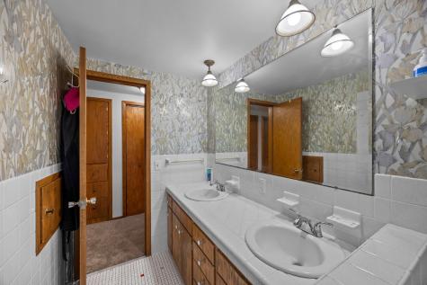 1045 Jorgenson Street SE Hutchinson MN 55350