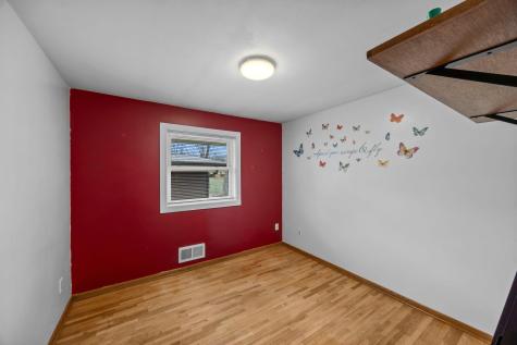 1045 Jorgenson Street SE Hutchinson MN 55350