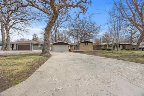 1045 Jorgenson Street SE Hutchinson MN 55350