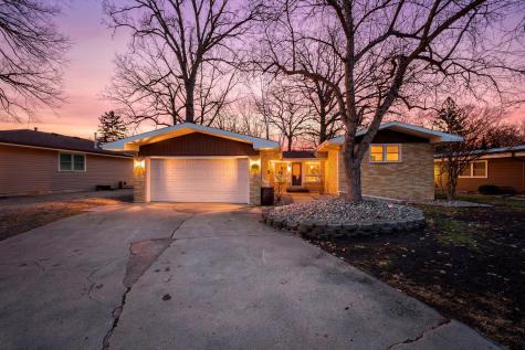 1045 Jorgenson Street SE Hutchinson MN 55350