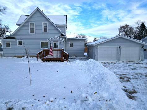 702 E Adolphus Avenue Fergus Falls MN 56537