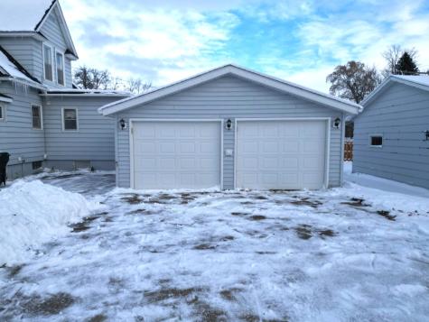 702 E Adolphus Avenue Fergus Falls MN 56537