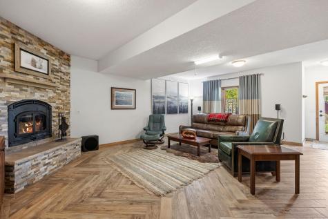 470 Emma Street Norwood Young America MN 55368