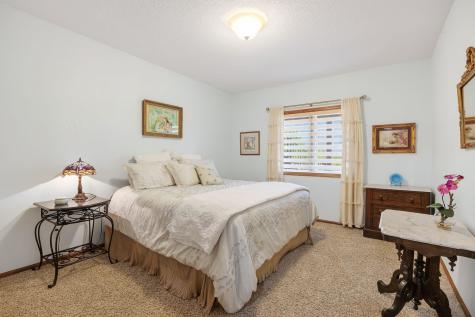 470 Emma Street Norwood Young America MN 55368