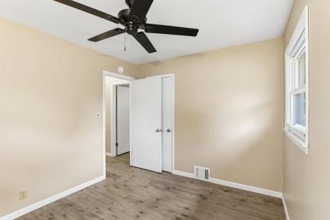 159 County Road C2 W Roseville MN 55113