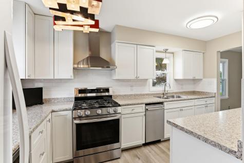 159 County Road C2 W Roseville MN 55113