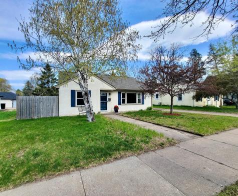 2336 4th Avenue Anoka MN 55303