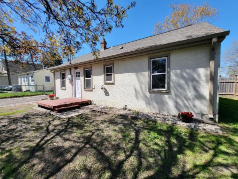 2336 4th Avenue Anoka MN 55303