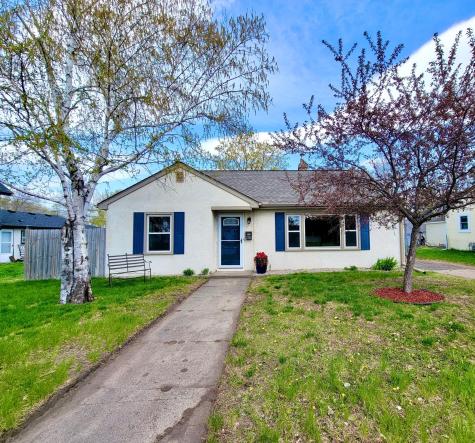 2336 4th Avenue Anoka MN 55303
