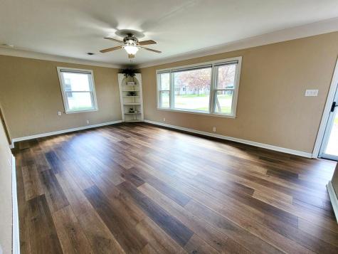 2336 4th Avenue Anoka MN 55303