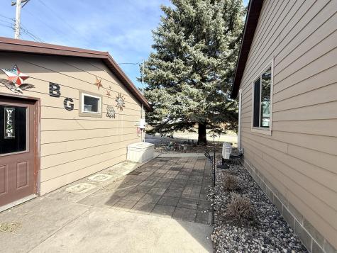 127 4th Street NW Clara City MN 56222