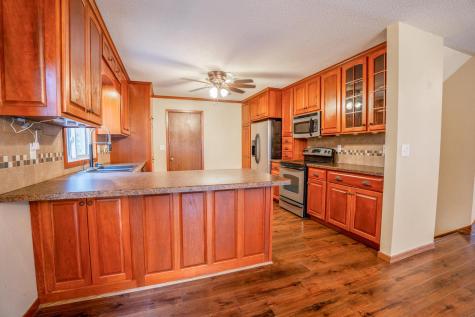 600 33rd Street NW Willmar MN 56201