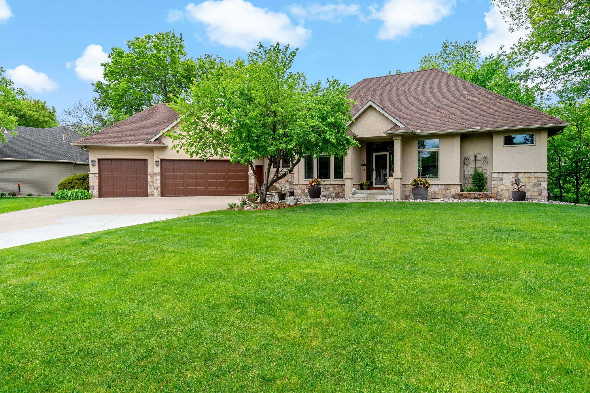 757 Stonebrooke Drive Shakopee MN 55379