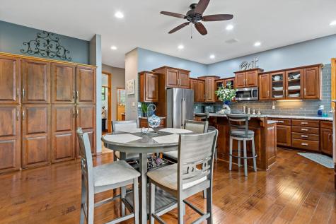 757 Stonebrooke Drive Shakopee MN 55379