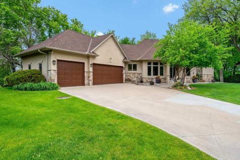 757 Stonebrooke Drive Shakopee MN 55379