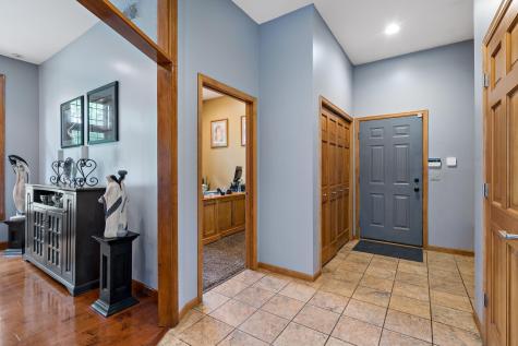 757 Stonebrooke Drive Shakopee MN 55379
