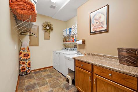 757 Stonebrooke Drive Shakopee MN 55379