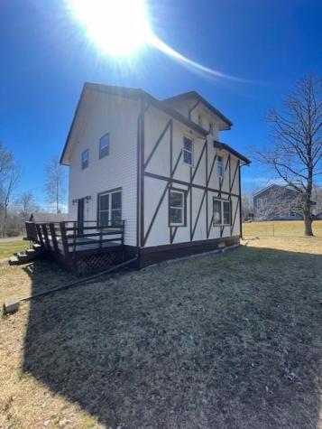 5030 Idlewild Street Duluth MN 55804