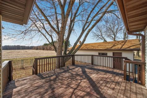 2270 397th Avenue NE Stanchfield MN 55080