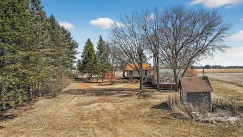 2270 397th Avenue NE Stanchfield MN 55080