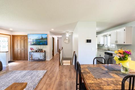 2855 Ivy Street S Cambridge MN 55008