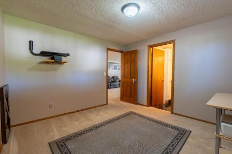 2855 Ivy Street S Cambridge MN 55008
