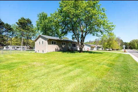 2855 Ivy Street S Cambridge MN 55008