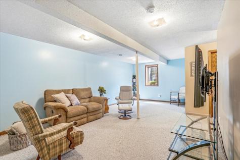 13165 295th Street Lindstrom MN 55045