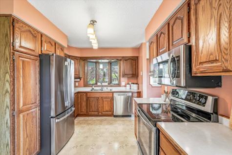 13165 295th Street Lindstrom MN 55045