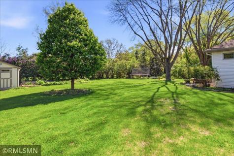16982 Weaver Lake Drive Maple Grove MN 55311