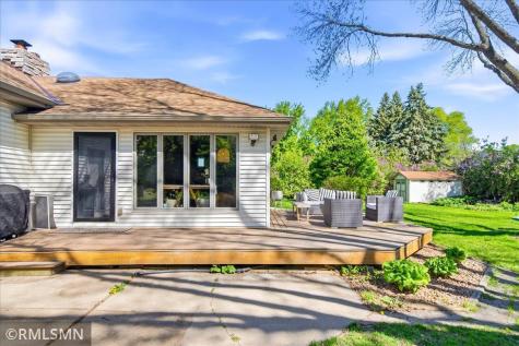16982 Weaver Lake Drive Maple Grove MN 55311