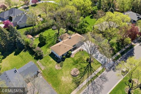 16982 Weaver Lake Drive Maple Grove MN 55311