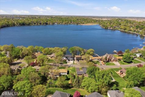 16982 Weaver Lake Drive Maple Grove MN 55311