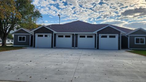 901 7th Ave SW Pipestone MN 56164