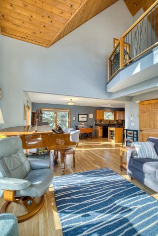 2472 Cliff View Circle Two Harbors MN 55616