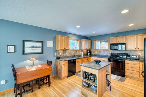 2472 Cliff View Circle Two Harbors MN 55616