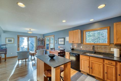 2472 Cliff View Circle Two Harbors MN 55616
