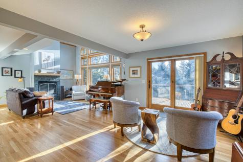2472 Cliff View Circle Two Harbors MN 55616