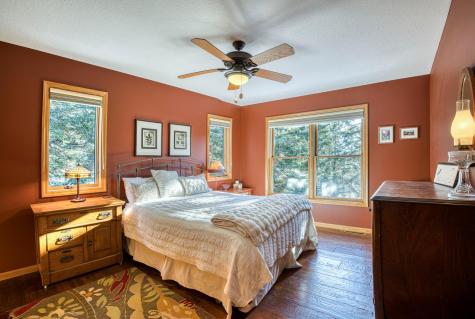 2472 Cliff View Circle Two Harbors MN 55616