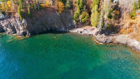 2472 Cliff View Circle Two Harbors MN 55616