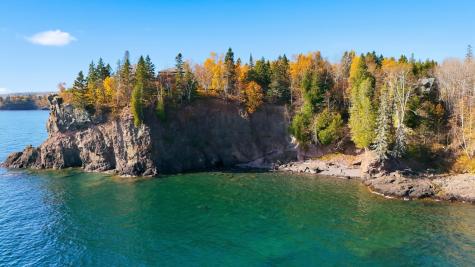 2472 Cliff View Circle Two Harbors MN 55616