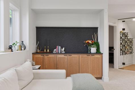 2600 Cedar Green Minnetonka MN 55305